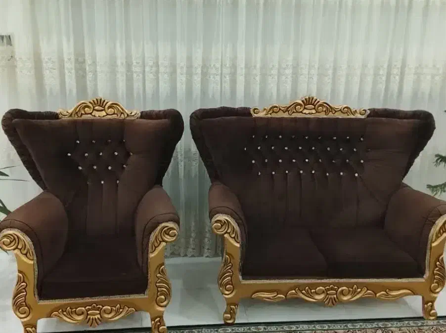 مبل نیمه سلطنتی|مبلمان خانگی و میز عسلی|فردوس (خراسان), |دیوار