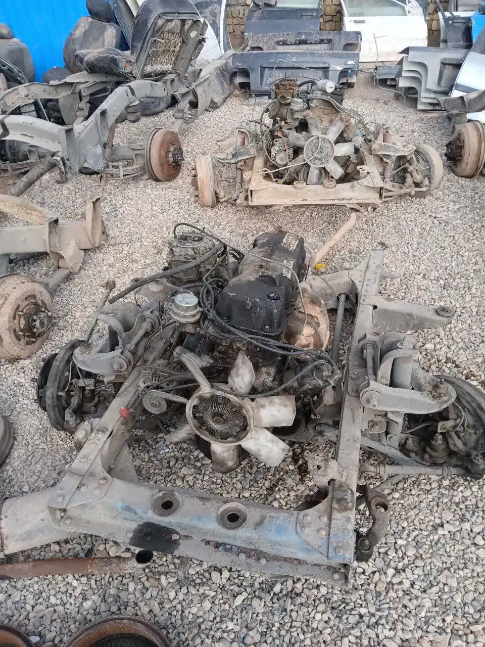 شیشه اتومبیل امین ولوازم نیسان.|قطعات یدکی و لوازم جانبی|تاکستان, |دیوار