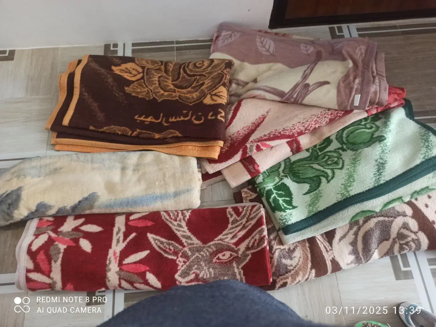 پتو|رختخواب، بالش، پتو|اصفهان, بهارستان|دیوار