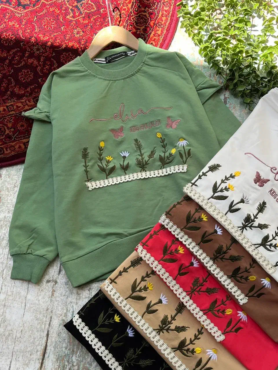 بلوز گلدوزی دورس گالری پوشاک مهراب|کفش و لباس بچه|کرمانشاه, |دیوار