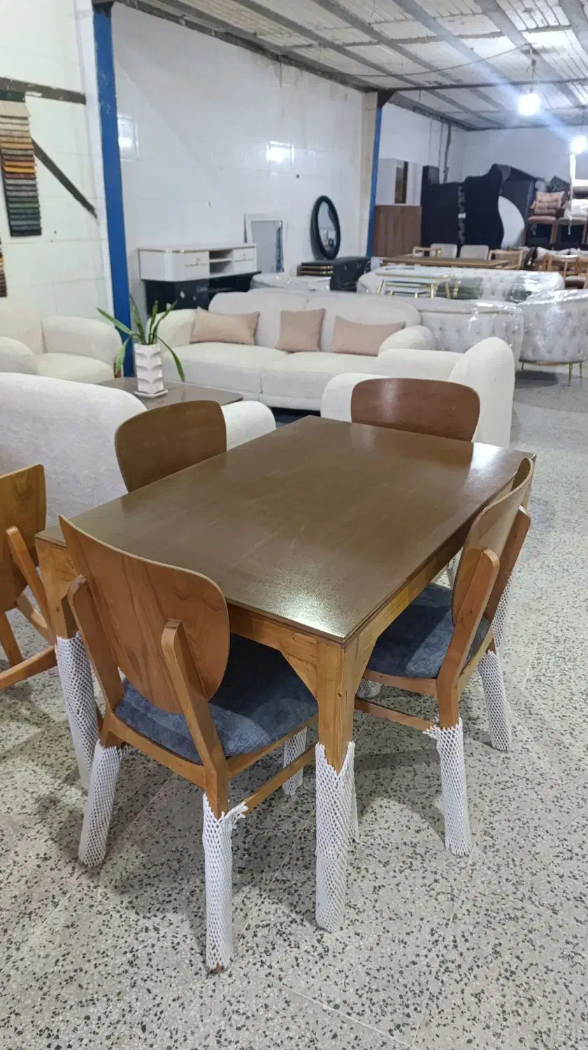 میز ناهار خوری ۴ نفره|میز و صندلی غذاخوری|شیراز, سلطان آباد|دیوار