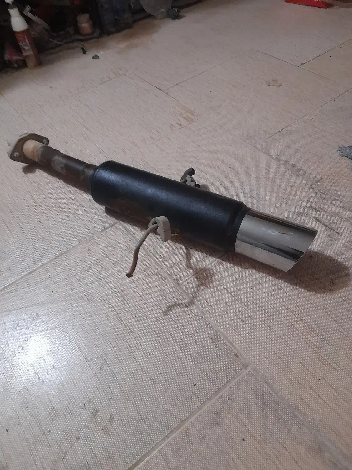 اگزوزقهرمانی|قطعات یدکی و لوازم جانبی|میبد, |دیوار