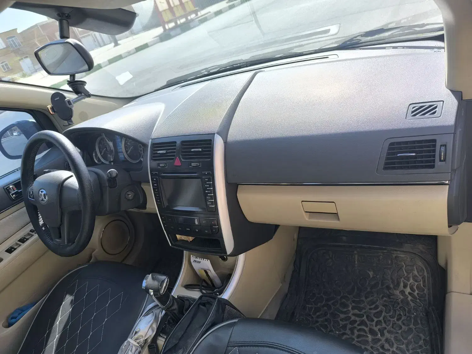 سابرینا مدل ۹۵ اتومات معاوضه|خودرو سواری و وانت|کاشان, ولیعصر|دیوار