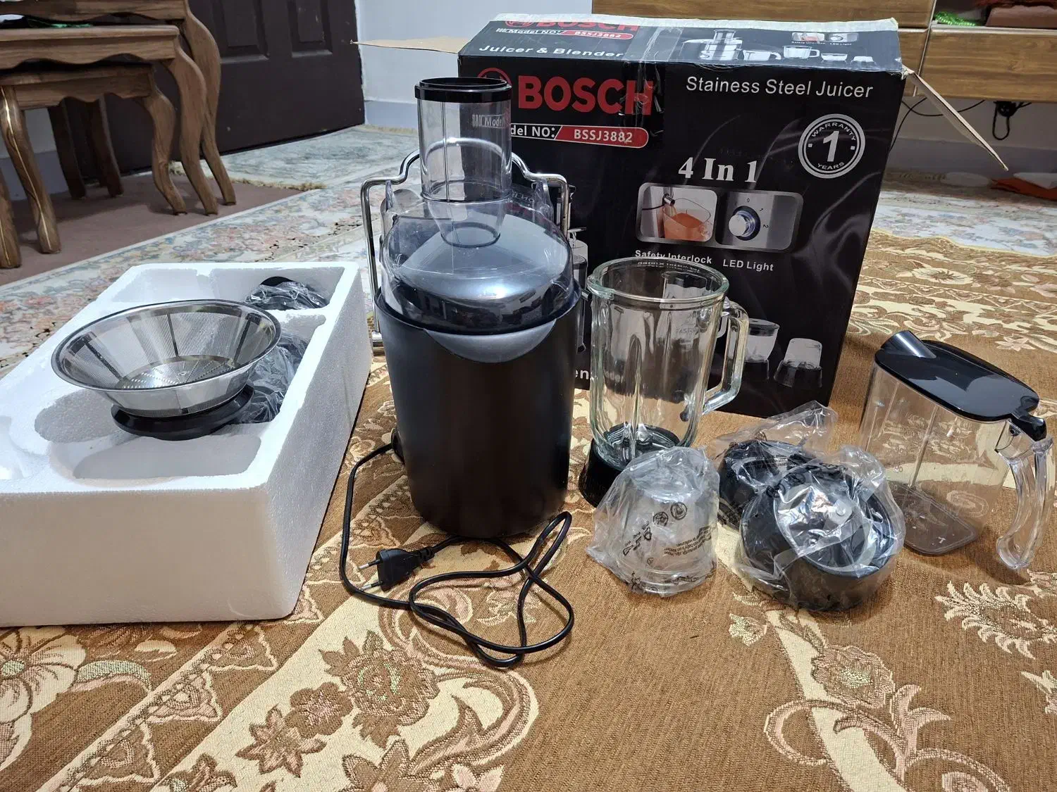 آبمیوه گیری بوش در حد نو|آبمیوهگیر و آبمرکباتگیر|گرگان, |دیوار