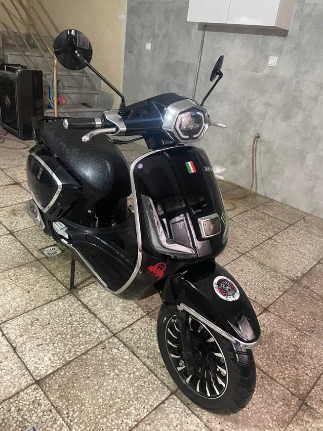 موتور وسپا|موتورسیکلت|مشهد, شهید فرامرز عباسی|دیوار