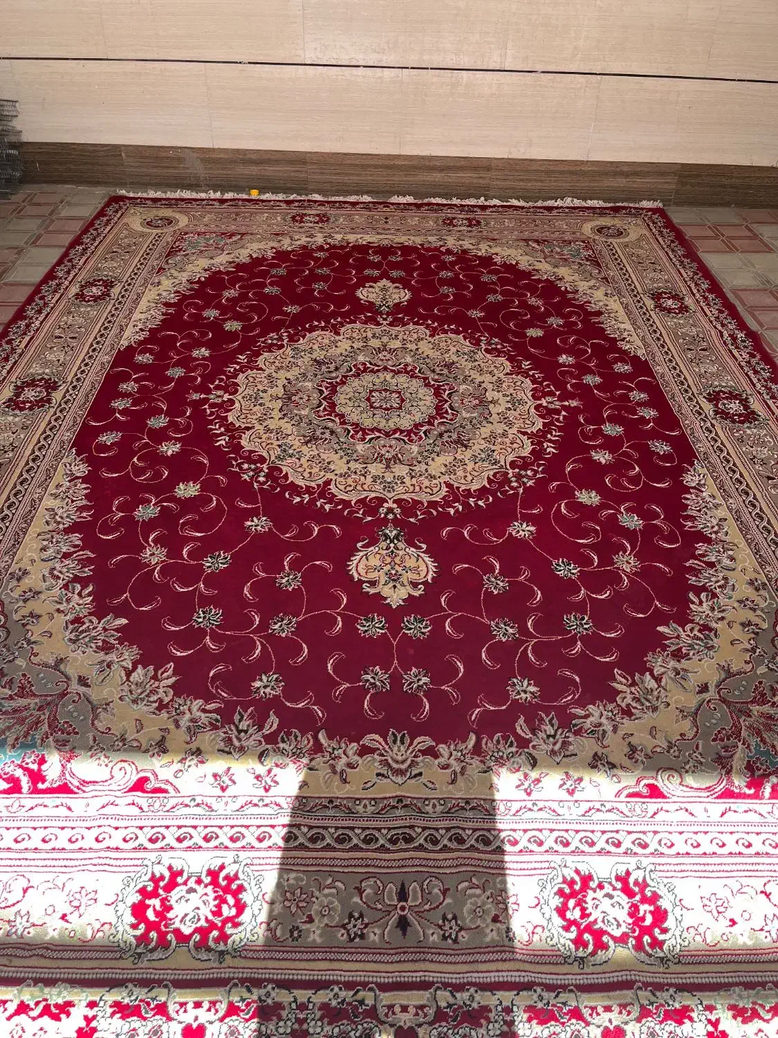 فرش لاکی|فرش|سبزوار, غرب نیروگاه|دیوار