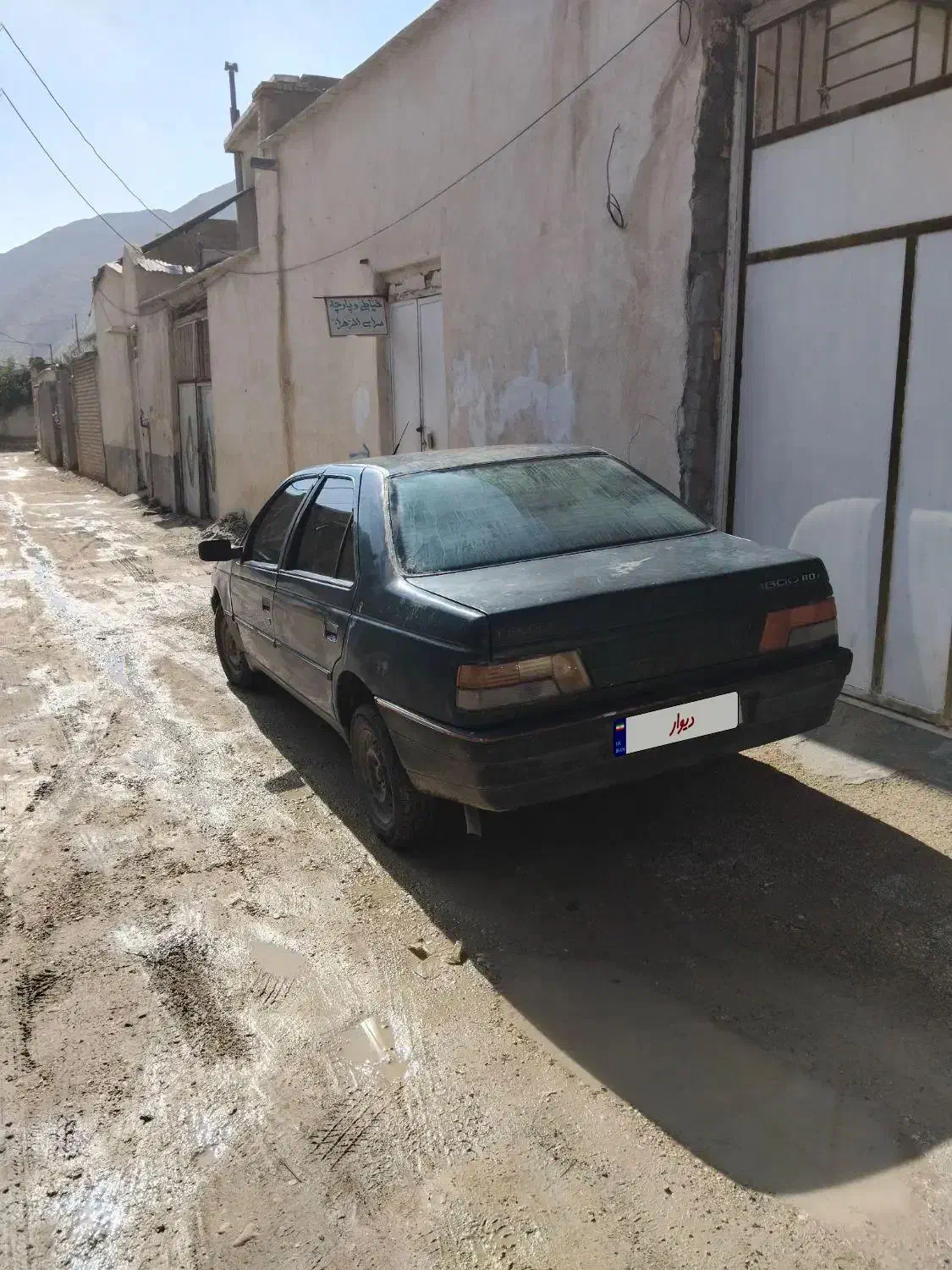 فروشی|خودرو سواری و وانت|لار, |دیوار