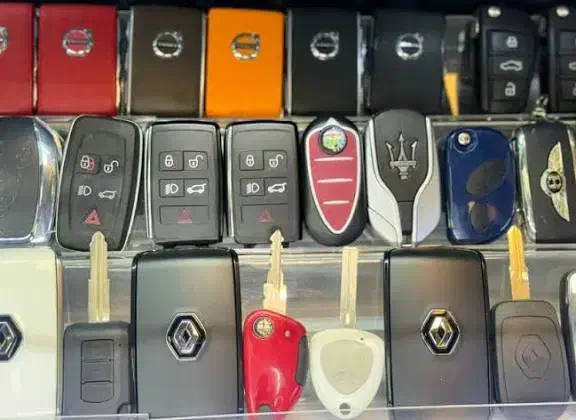 کلیدسازی شبانه روزی،سوییچ و ریموت خودرو|خدمات پیشه و مهارت|تهران, یوسف‌آباد|دیوار