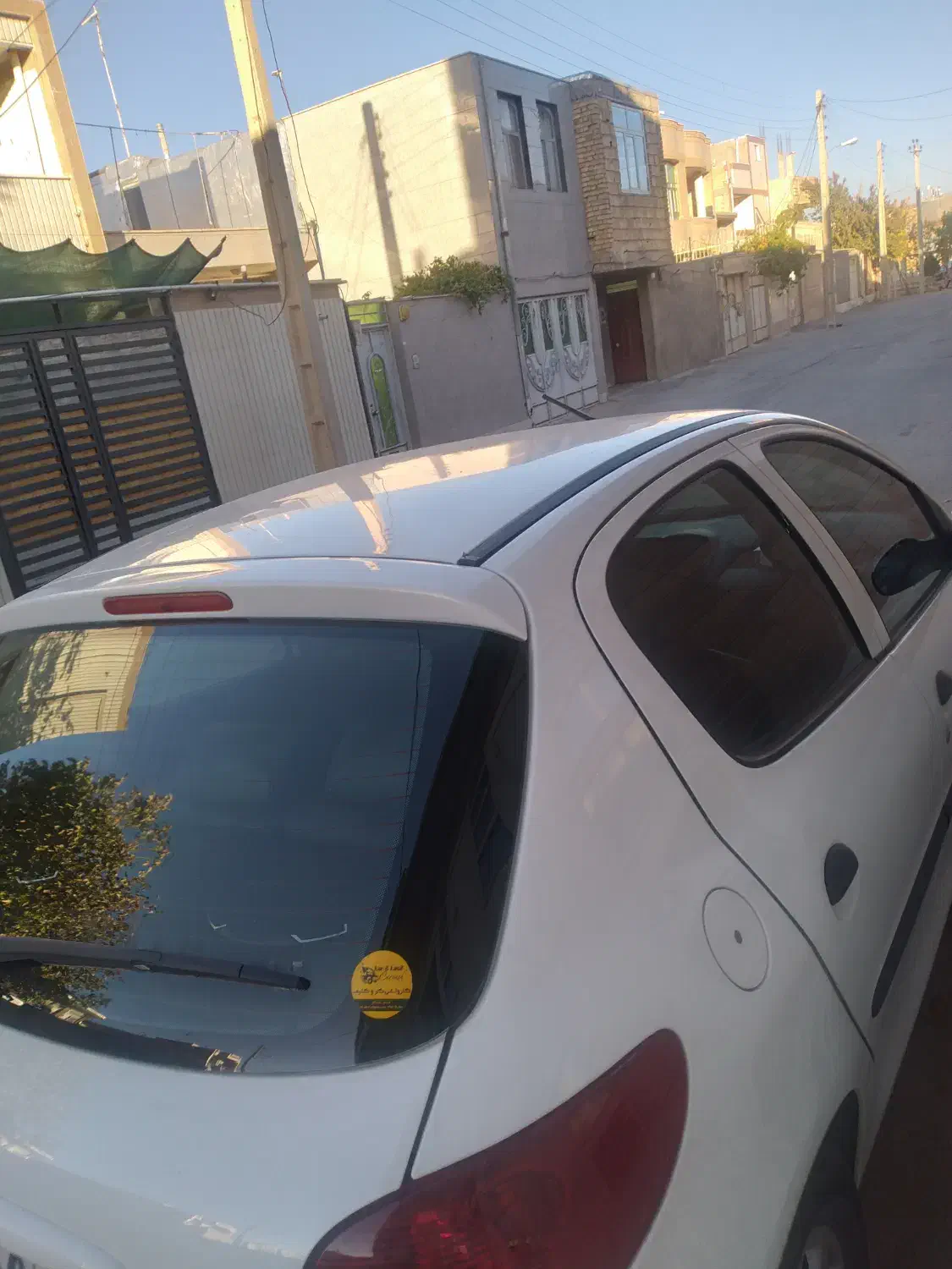 فروش ۲۰۶ تیپ ۵ مدل ۹۹ سفید|خودرو سواری و وانت|بروجن, |دیوار