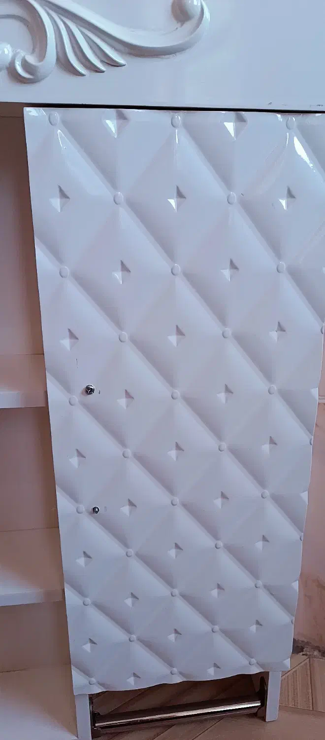 آینه روشویی پی وی سی|لوازم سرویس بهداشتی|ایلام, |دیوار