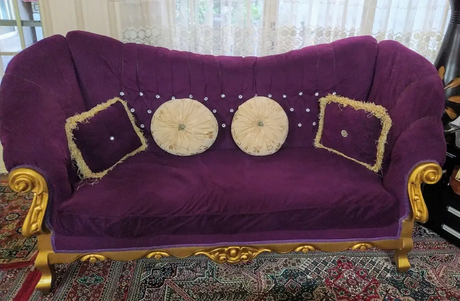 یک مبل 6 نفره و 1 میز تلفن|مبلمان خانگی و میز عسلی|ورامین, ورامین|دیوار