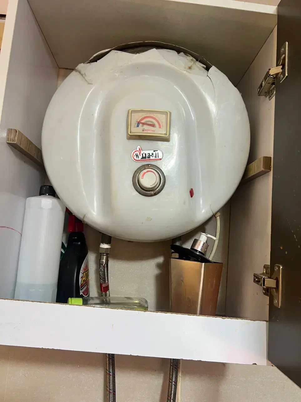 صندلی میکاپ|آرایشگاه و سالنهای زیبایی|رشت, پاستوریزه|دیوار