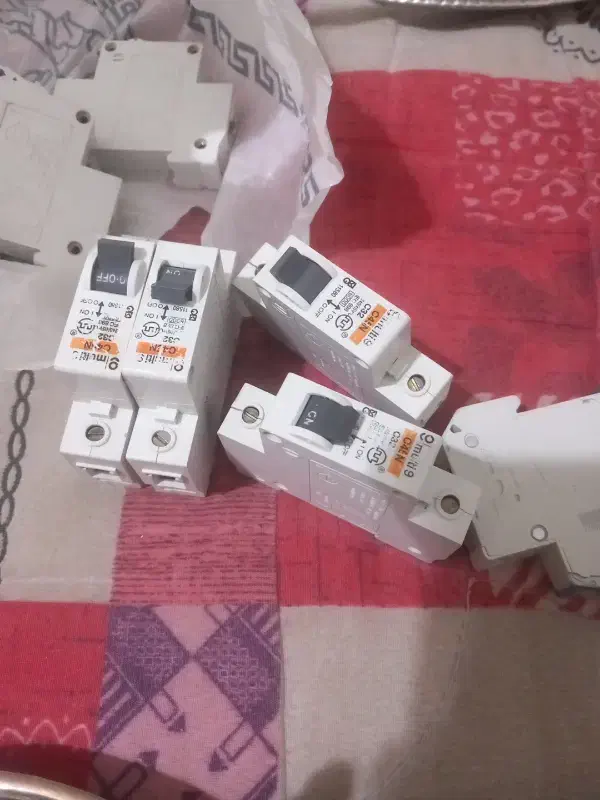 فیوز|قطعات و لوازم جانبی رایانه|ایلام, |دیوار