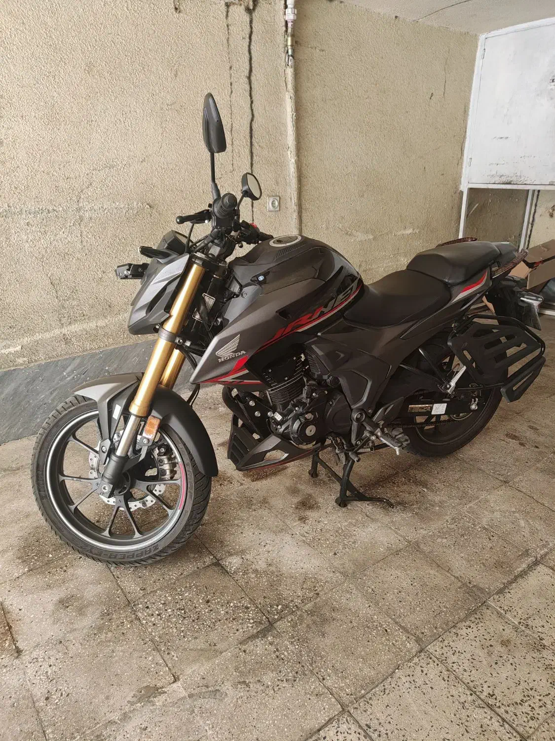 هندا هورنت ۲۰۰ ‌ژاپن مدل ۱۴۰۴|موتورسیکلت|تهران, شیوا|دیوار