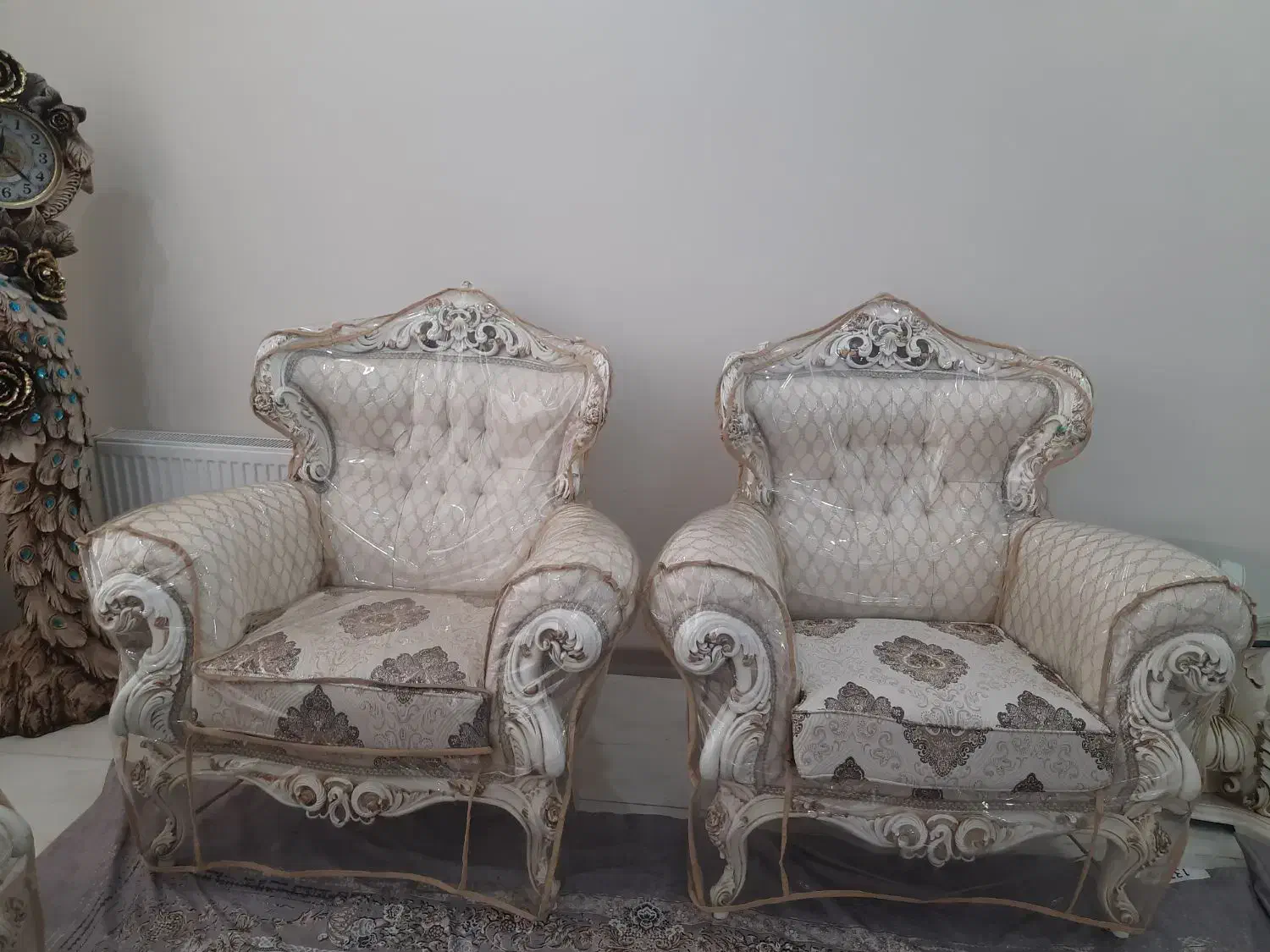 مبلمان سلطنتی شرکتی ومیز ناهار خوری|مبلمان خانگی و میز عسلی|اندیشه, پرنیان|دیوار