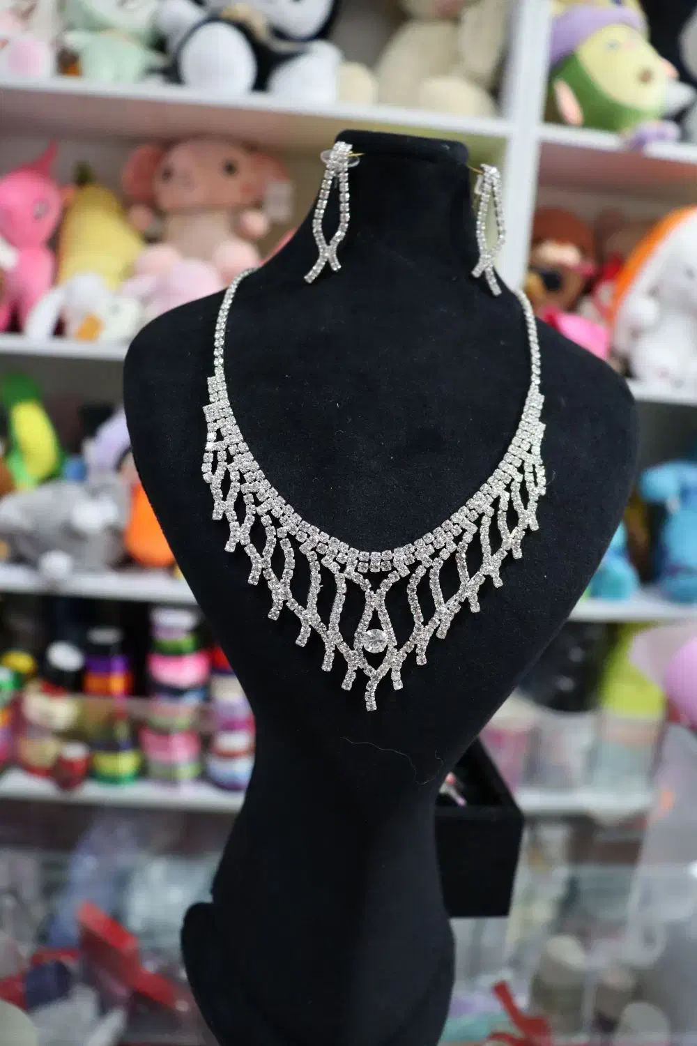 بدلیجات و اکسسوری|بدلیجات|کرج, بنیاد|دیوار