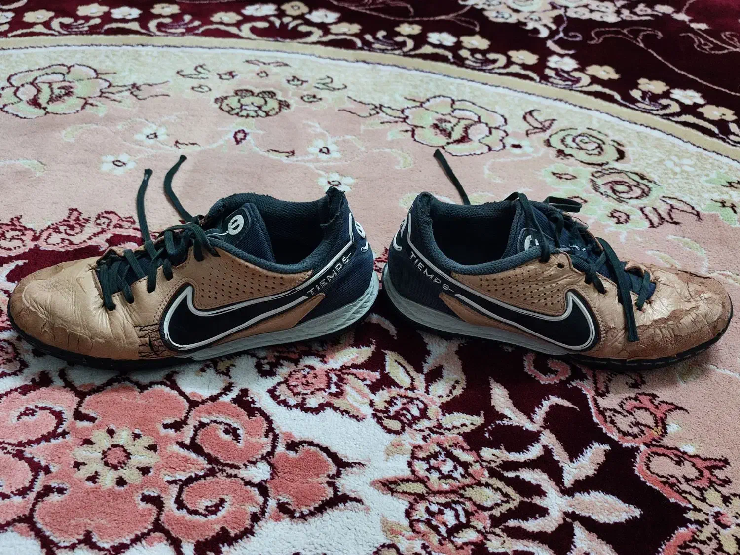 کفش سالن ، فوتسال|کیف، کفش، کمربند|مشهد, کارگران|دیوار