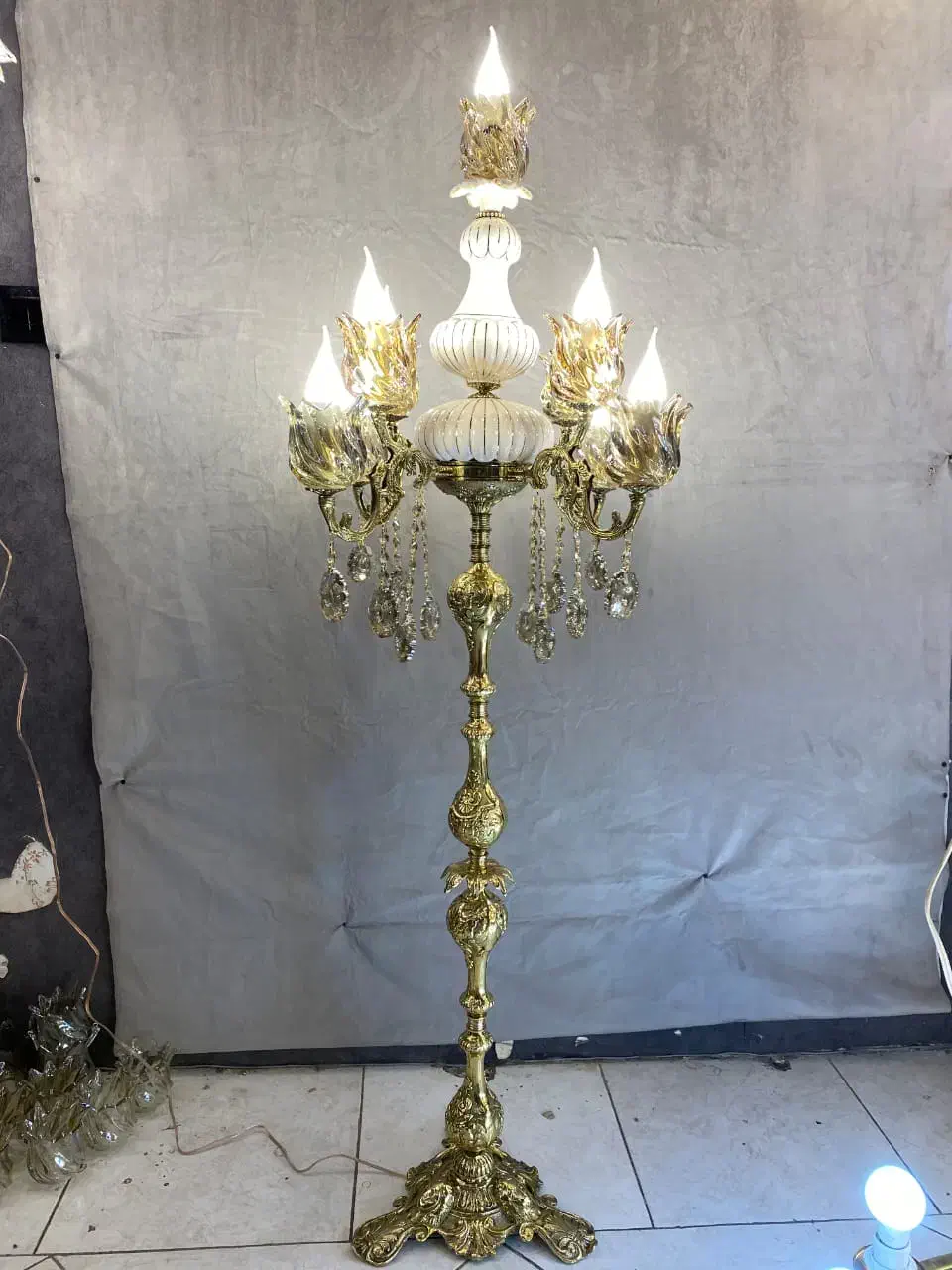 تولید انواع لوسترهای برنز و ترکیبی برنز و.. رستمی|لوستر و چراغ آویز|نظرآباد, نظرآباد|دیوار