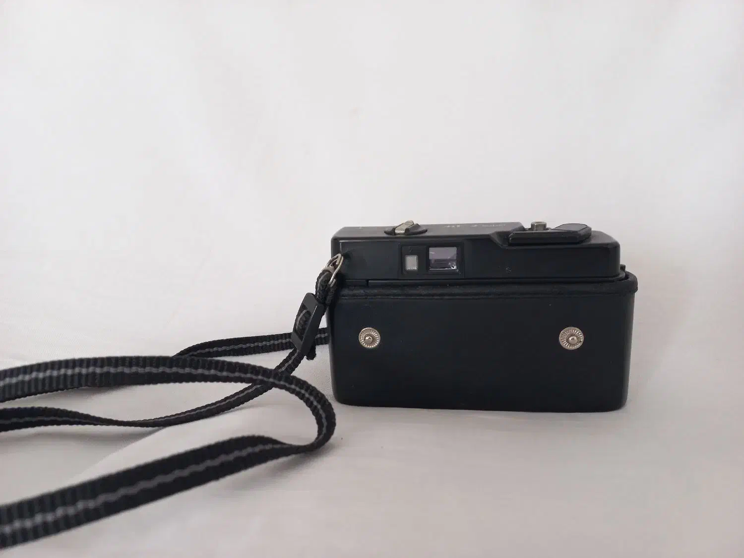 دوربین عکاسی YASHICA ژاپن|دوربین عکاسی و فیلم‌برداری|تهران, نظام‌آباد|دیوار