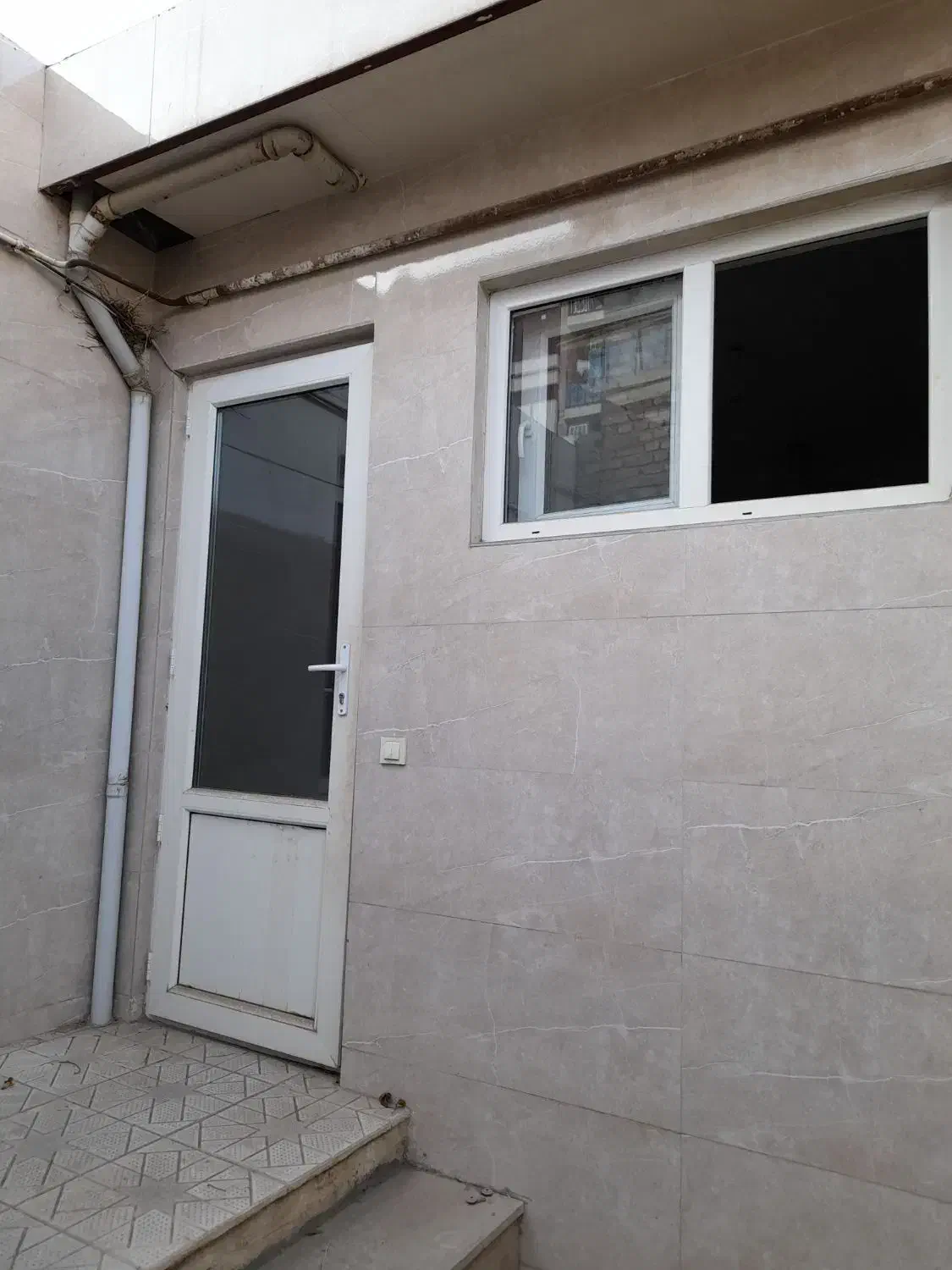 درب و پنجره|مصالح و تجهیزات ساختمان|اسدآباد, |دیوار