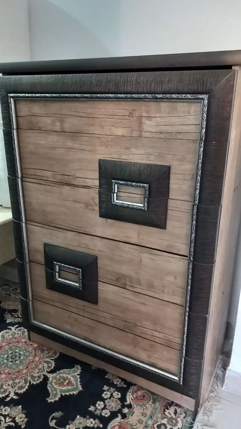 دراور|جاکفشی، کمد، دراور|شهریار, شهریار|دیوار