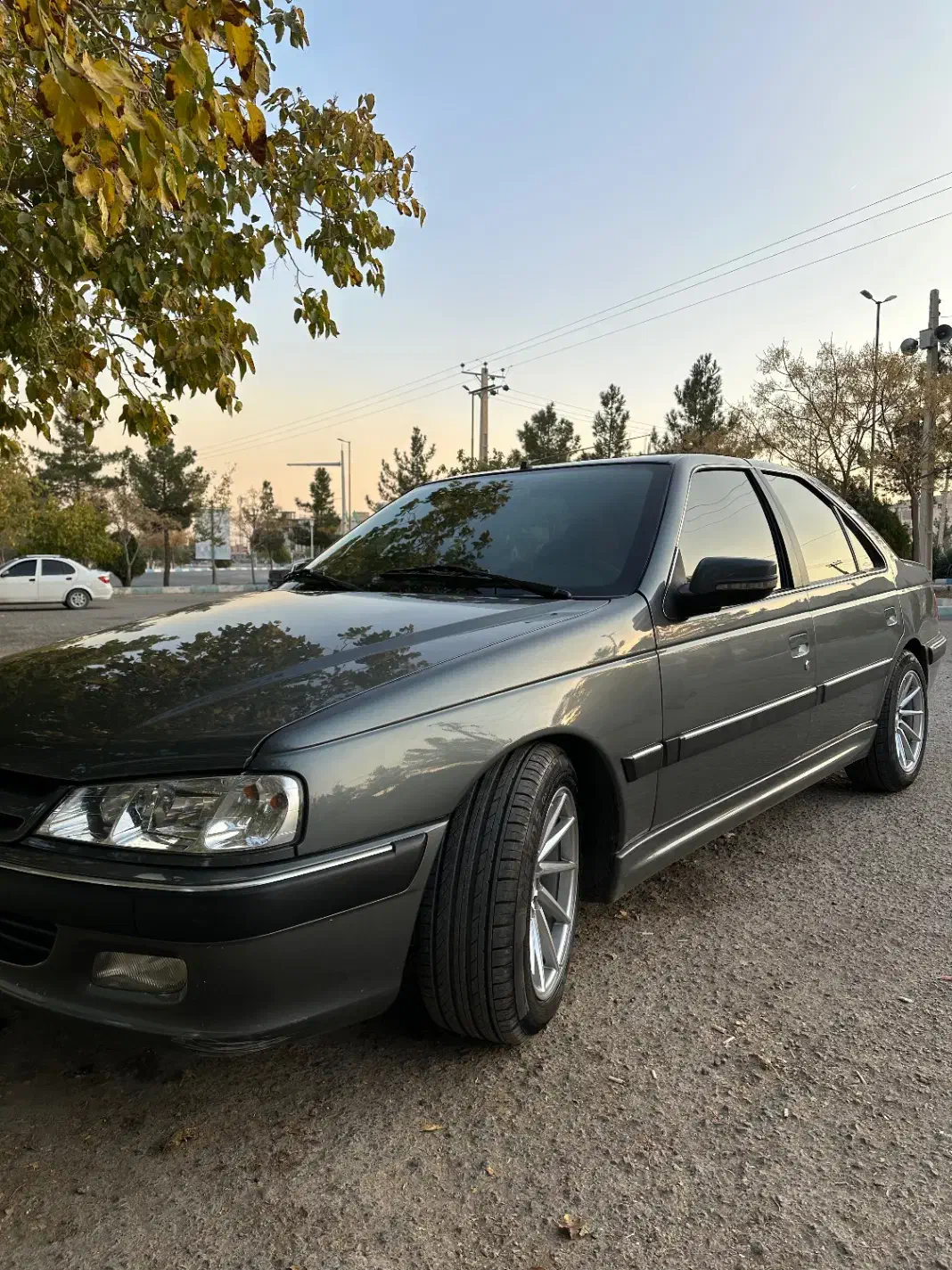 پژو پارس xu7p مدل 1401 بدون رنگ با لوازم|خودرو سواری و وانت|اصفهان, وحید|دیوار