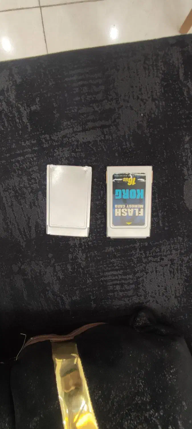 فلش پایه سلفون ارگ|پیانو، کیبورد، آکاردئون|یزد, |دیوار