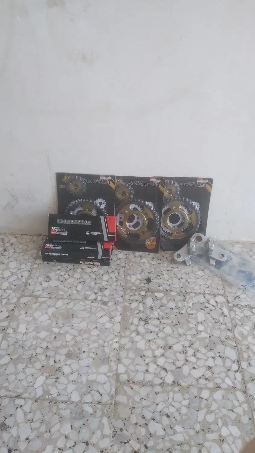 لوازم موتور هندا صفحه کلاچ هست ارزان تر از همه جا|قطعات یدکی و لوازم جانبی|زنجان, |دیوار