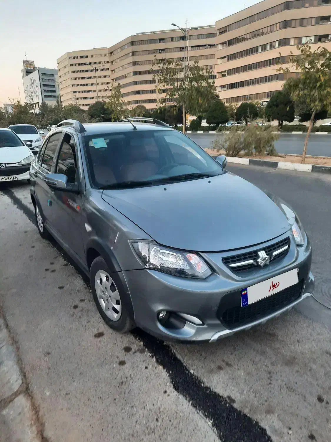 کوییک ۱۴۰۱|خودرو سواری و وانت|شیراز, گلدشت معالی‌آباد|دیوار