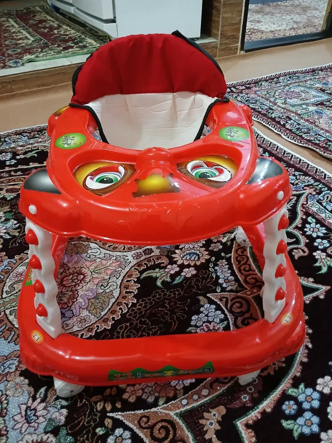 وروره بچه|اسباب‌بازی بچه|چالدران, |دیوار