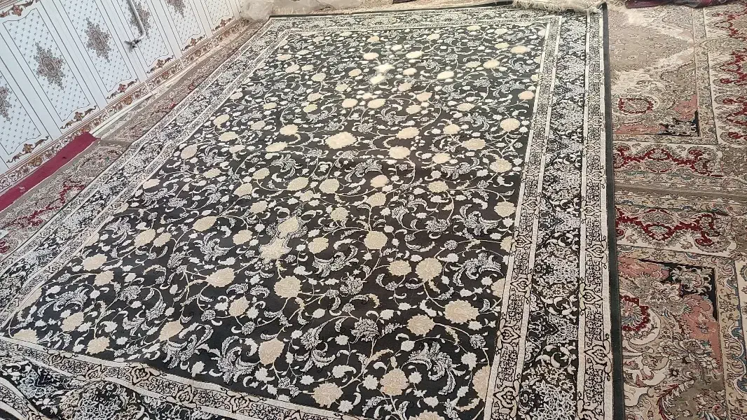 دو عدد فرش دوازده متری یک رنگ|فرش|نورآباد, |دیوار