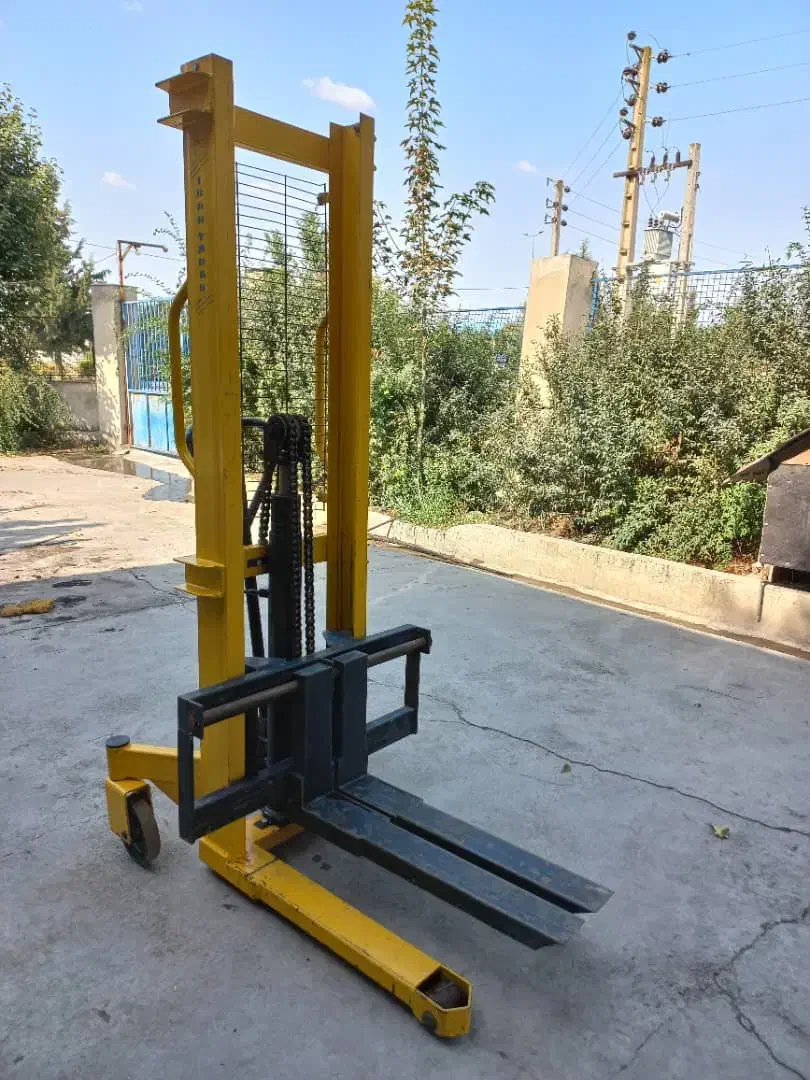 دستگاه خم کن ورق دستی و لیفتراک دو تنی دستی|ماشین‌آلات صنعتی|گلستان (تهران), |دیوار