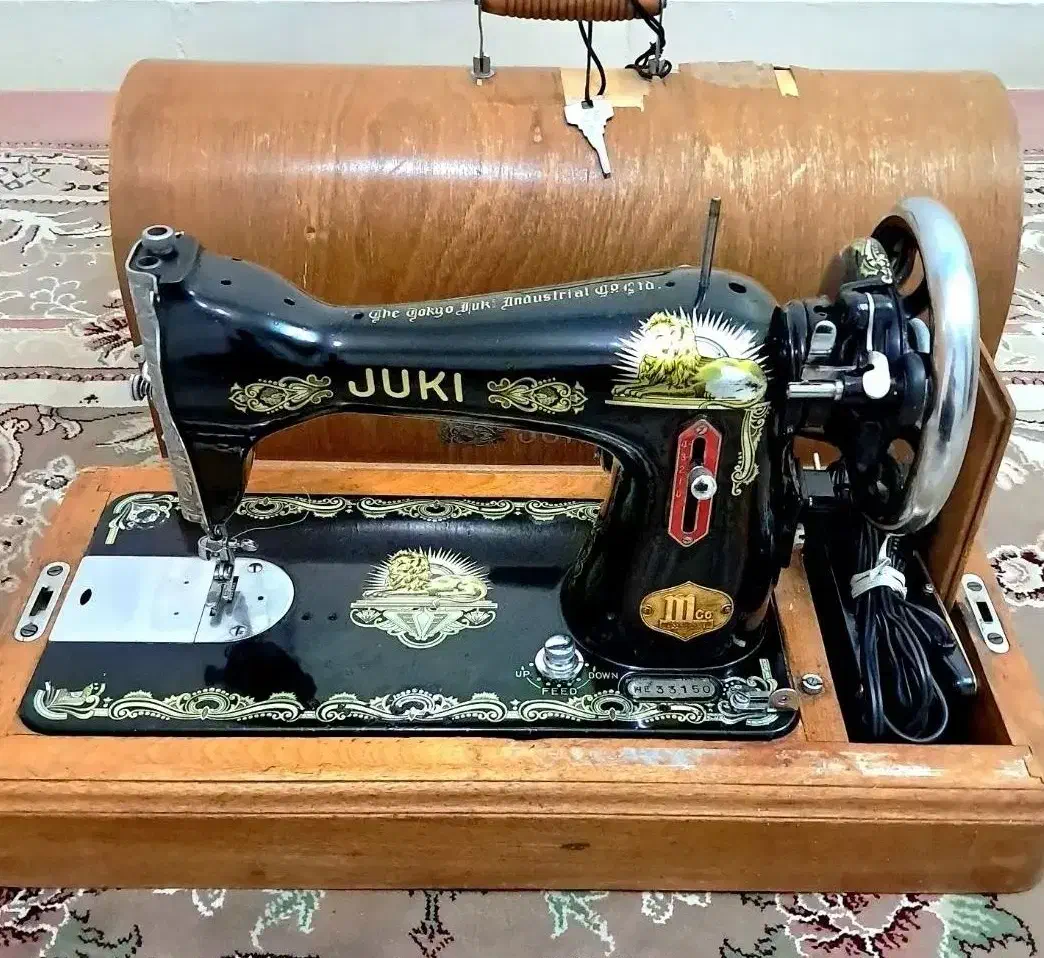 چرخ خیاطیJOKIژوکی،اصل ژاپن(50ساله آنتیک قدیمی)تمیز|کلکسیون اشیاء عتیقه|باغستان, |دیوار