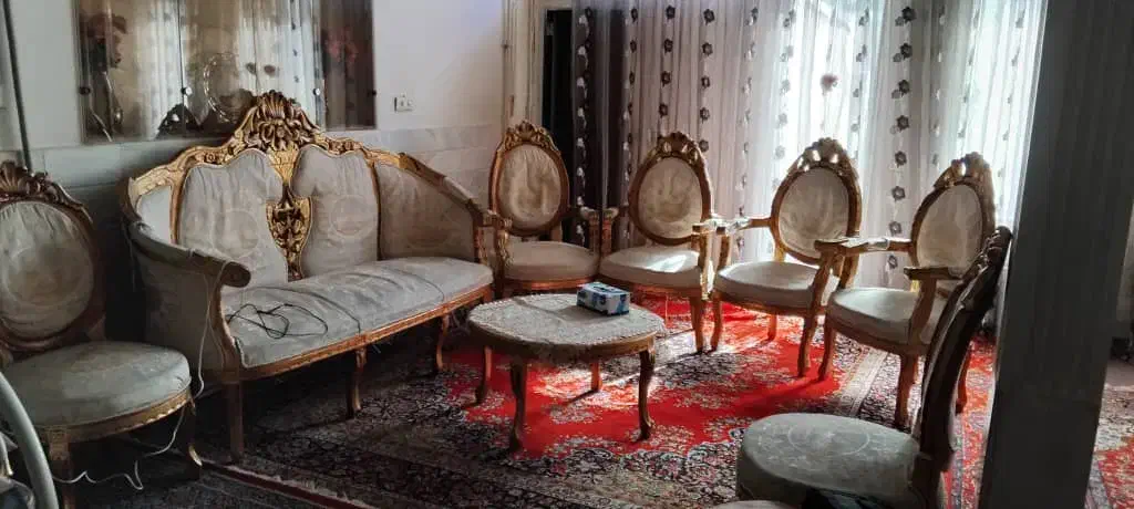 مبل سلطنتی کار کرده|مبلمان خانگی و میز عسلی|قم, شهرک امام حسن|دیوار