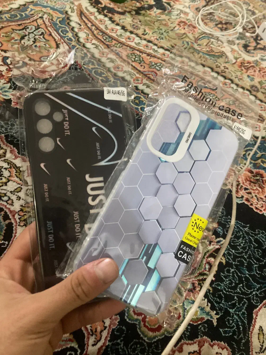 دکور مغازه با لوازم ویترین|لوازم جانبی موبایل و تبلت|مینودشت, |دیوار