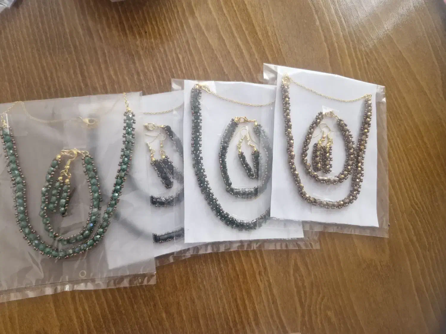 زیور الات|بدلیجات|اهر, |دیوار