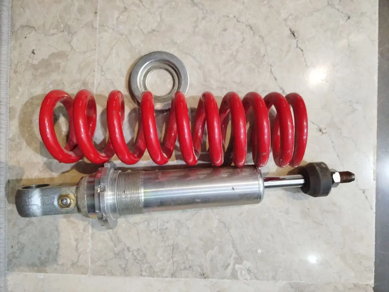 کمک فنر اصلی وسط تریل روان فابریک|قطعات یدکی و لوازم جانبی|تهران, مروارید شهر|دیوار