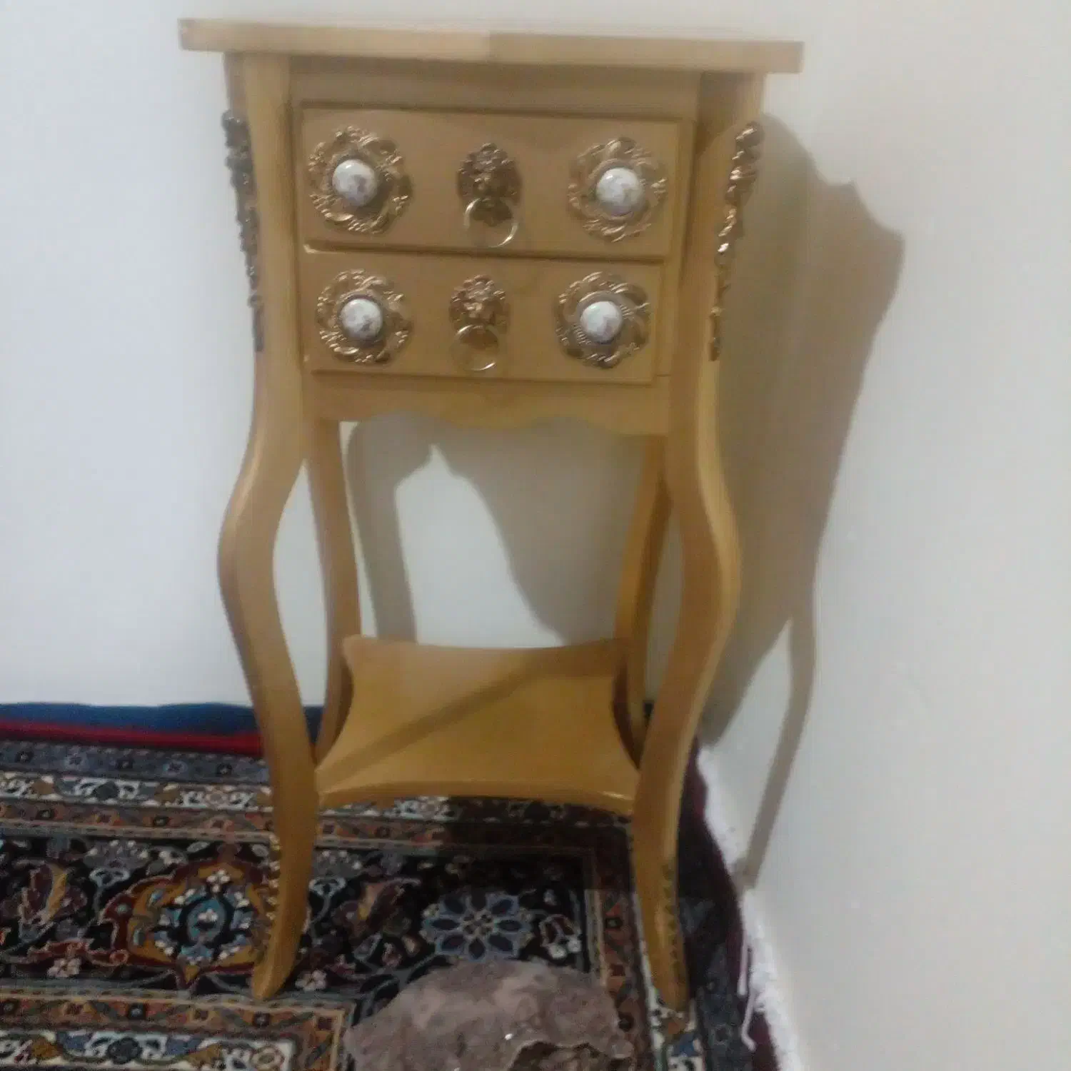 میز تلفن طلایی|مبلمان خانگی و میز عسلی|ابهر, |دیوار