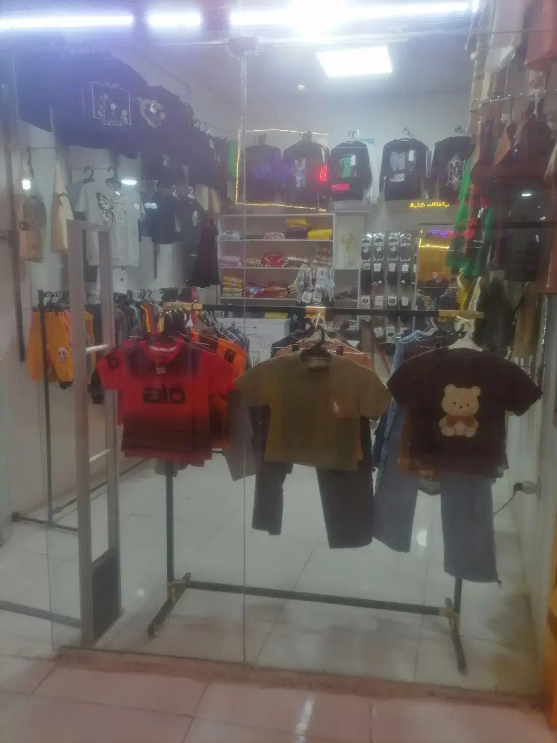 فروشی|حراج|تربتحیدریه, کوی شهید احمدزاده ملکی|دیوار