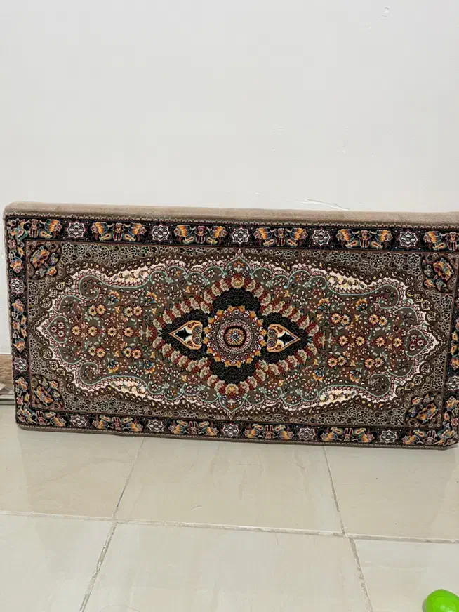 پشتی|پشتی|لاهیجان, بوجایه|دیوار