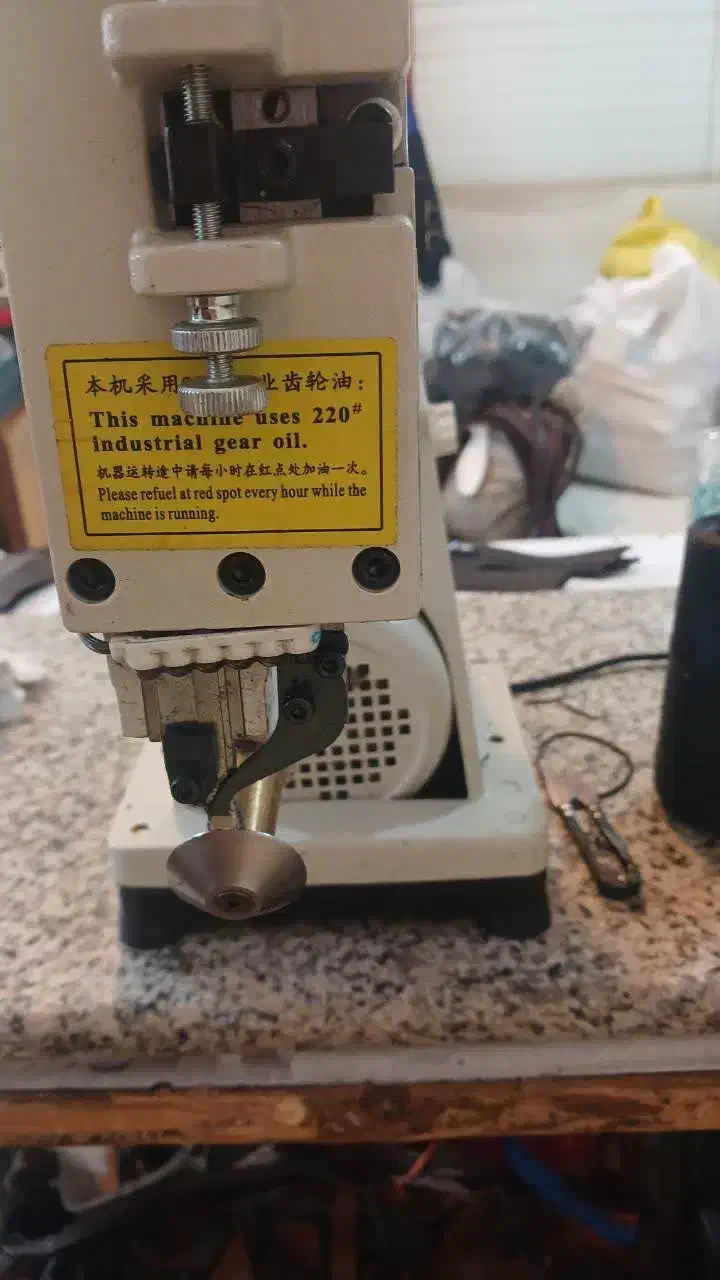 اضافه زنی و چسب کار|استخدام صنعتی، فنی، مهندسی|قم, شاه ابراهیم|دیوار