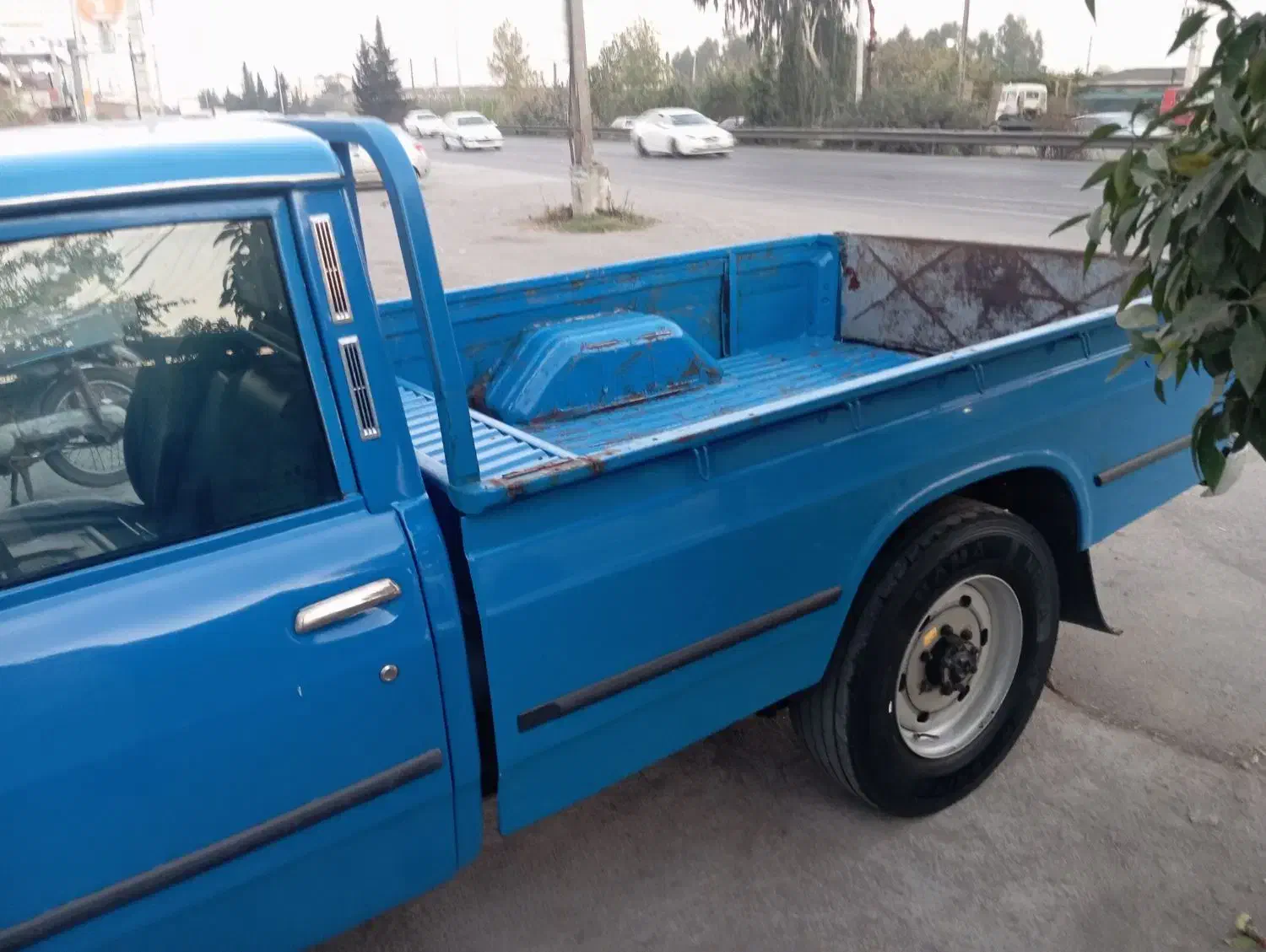 وانتنیسان|خودرو سواری و وانت|بابل, |دیوار