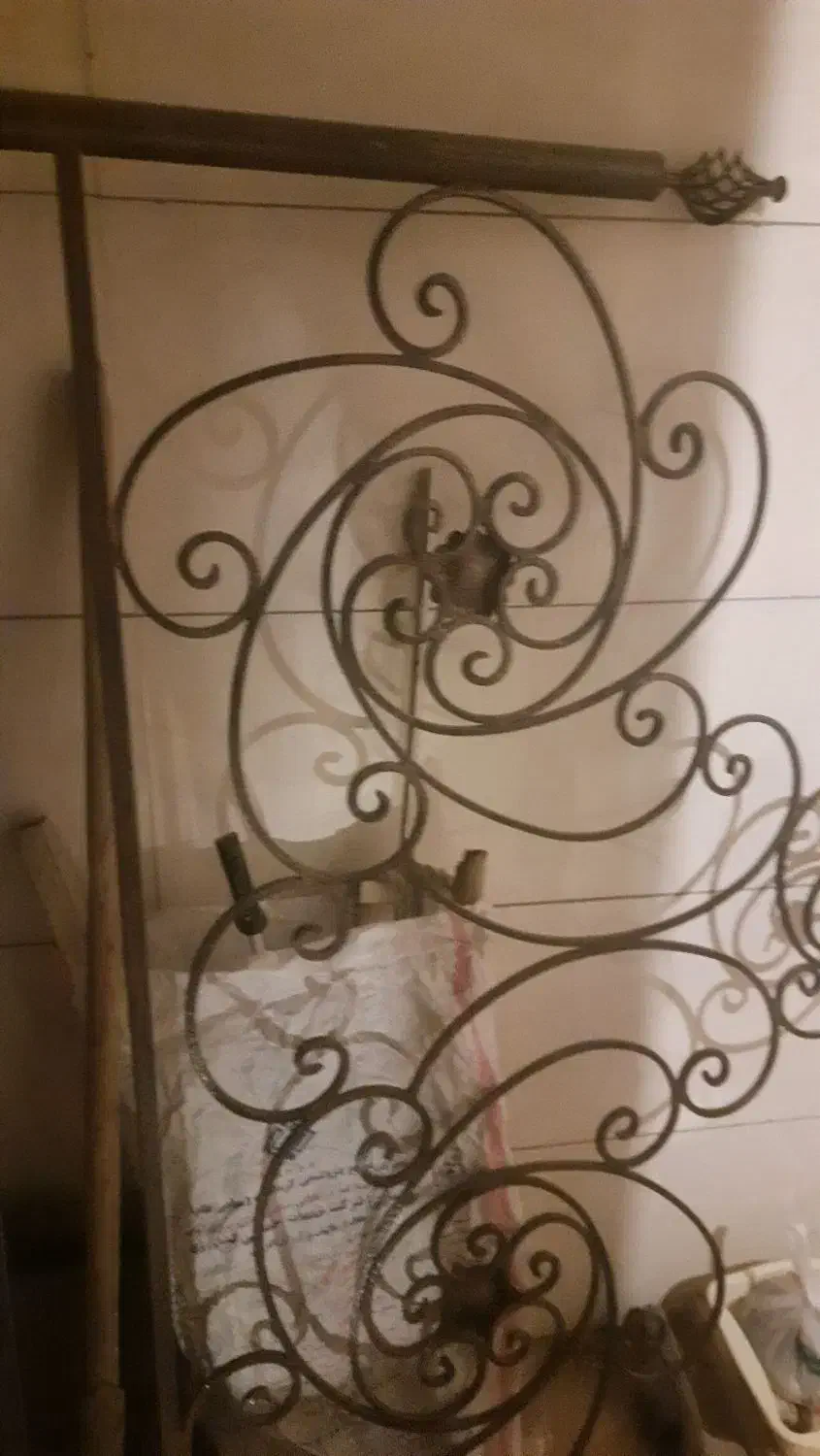 تخت فرفوژه|تخت و سرویس خواب|کرمانشاه, |دیوار