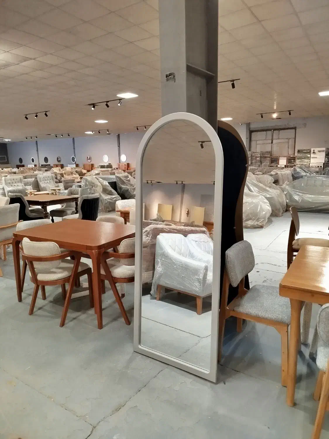 آیینه قدی-مبل پرنس یزد|آینه|یزد, |دیوار