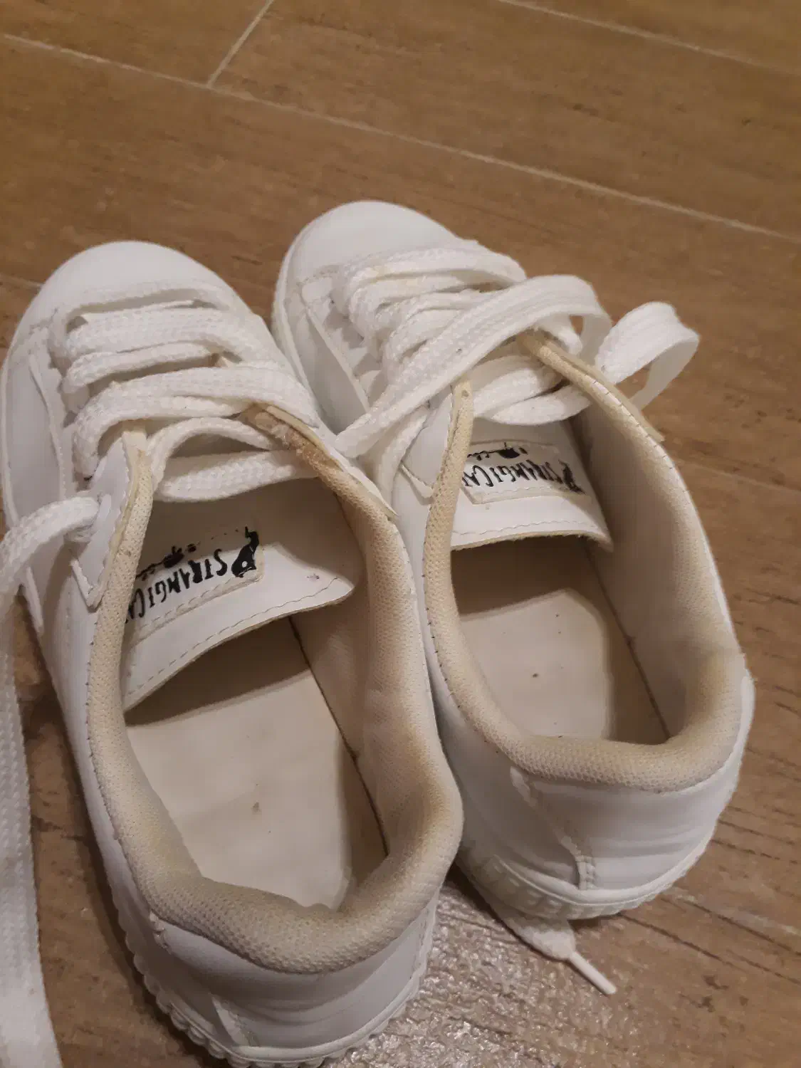 کتونی سفید زنانه سایز 37 کارکرده سالم|کیف، کفش، کمربند|رشت, امین الضرب|دیوار