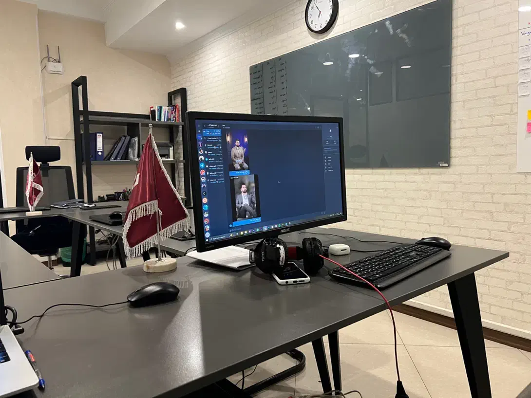 منشی تلفنی|استخدام بازاریابی و فروش|تهران, امانیه|دیوار