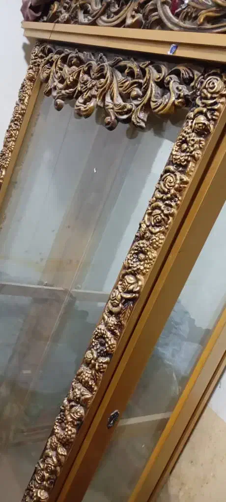 بوفه طلائی|بوفه، ویترین، کنسول|هیرمند, |دیوار