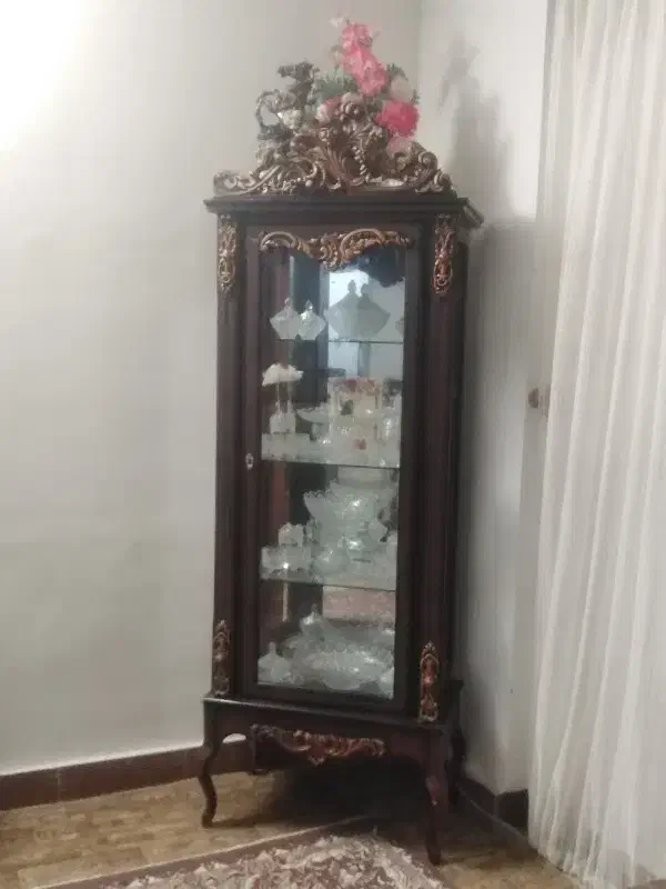 گنجه تمیز بدون شکستگی|بوفه، ویترین، کنسول|تربت جام, مسکن مهر|دیوار