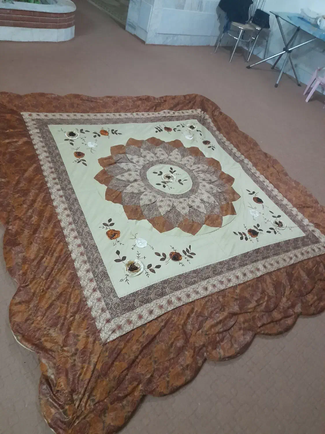 روتختی در حد نو|سرویس روتختی|نجف‌آباد, باغ ملی|دیوار