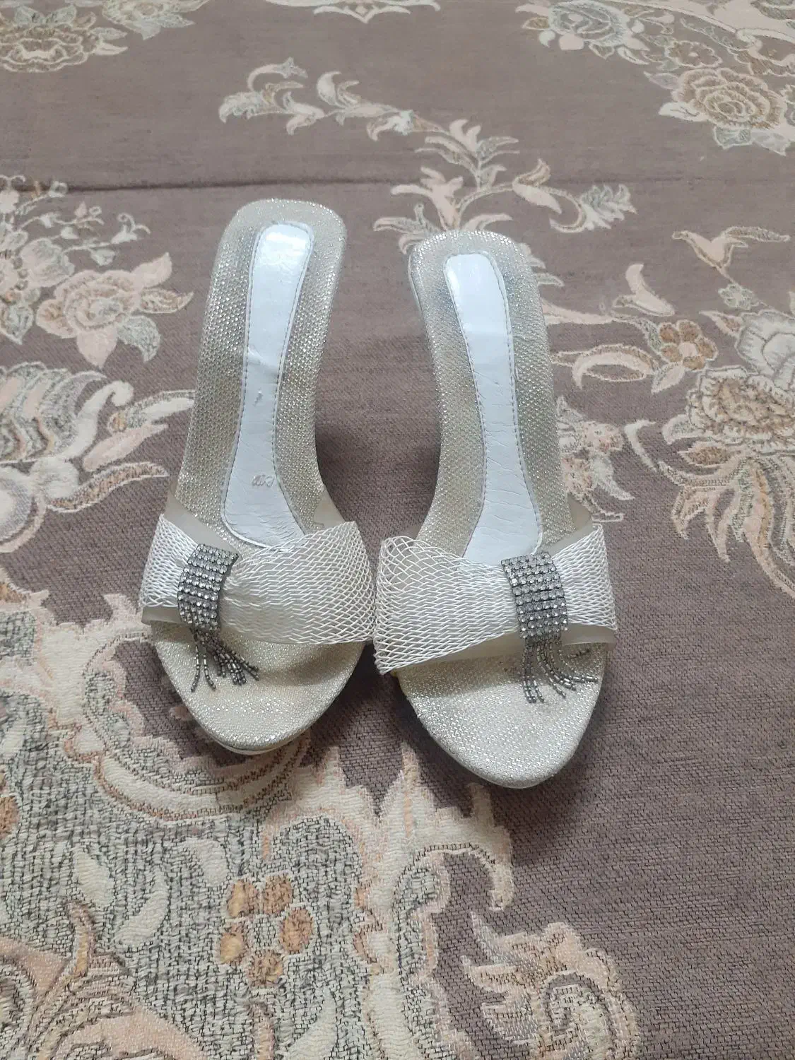 دمپایی|کیف، کفش، کمربند|سبزوار, کاشفی شمالی (دادگستری)|دیوار